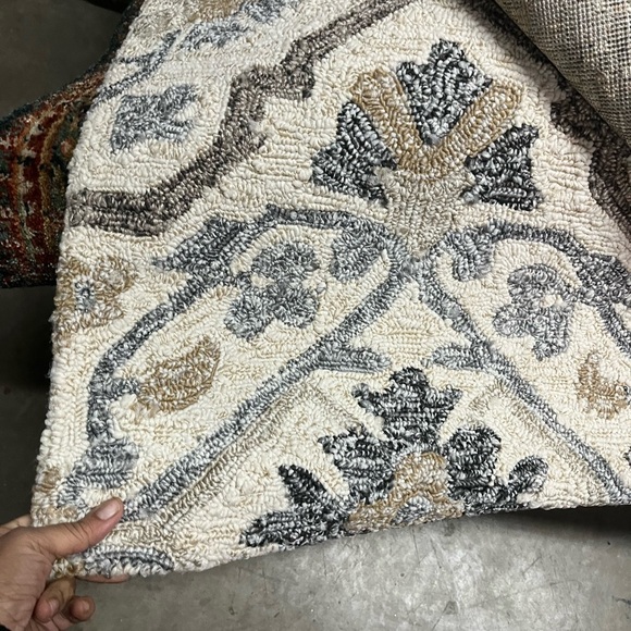 Vintage Style Distressed Area Rug - Picture 5 of 10